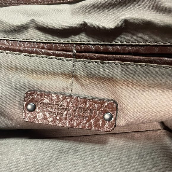 Bottega Veneta Weekender - Picture 10 of 11